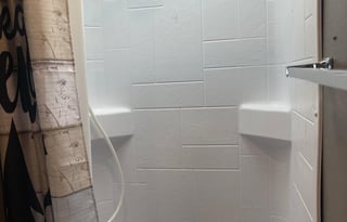 Adventure-Ready 2019 Winnebago Outlook 25J –