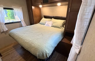 The Beachcomber Basecamp