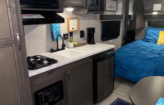 Cute & Cozy "Fully Stocked" Jay  Flight