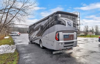 Family Luxe Diesel RV — Spacious & Smooth Ride