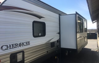 2013 Forrest River Cherokee  T264L