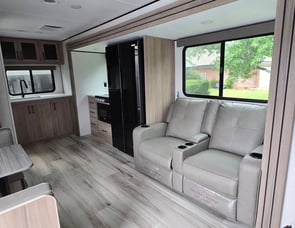 Keystone RV Coleman 2115RK