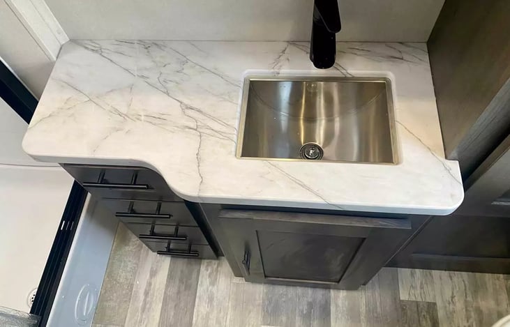 Wash your Hands 😊🚻🤝🏻