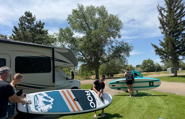 Options “toys” like paddle boards and grill are available at an additional charge. Just ask us!