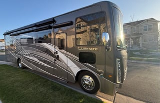 Newer $250K 2024 Thor Motor Coach! HAS EVERYTHING!