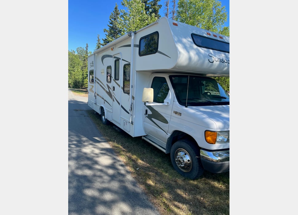Class C Motor Home rentals in Wasilla