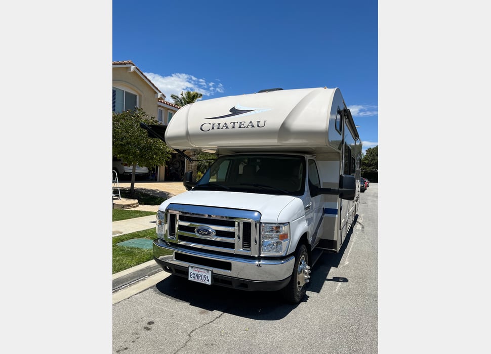 Class C Motor Home rentals in Fontana