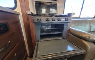 JANICE-2018 Forest River Sunseeker Bunkhouse