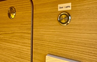 "WanderPop" - Luxury Off Grid Noovo Camper Van