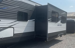 Rudolph Family Escape Camper Rental