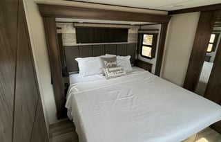 2021 Alliance RV Paradigm 365RD