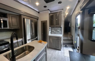 2021 Keystone RV Montana 3121RL