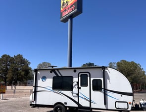 Forest River RV Flagstaff Classic 425D