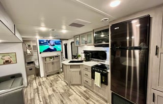 Modern and Welcoming Family Fun Camper Rental
