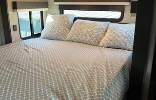 2022 Jayco North Point HAL656