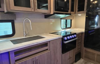 AR's Couple's 2022 Grand Design 17mke