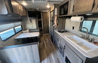 2021 Gulfstream Enlighten