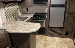 My Cousin’s RV on Lake Hamilton