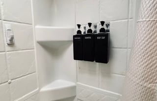 Luxury Renovated ‘22 Camper | Pet Friendly Retreat