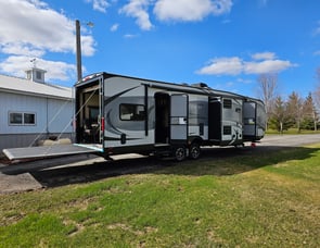 Forest River RV XLR Hyper Lite 30HDS