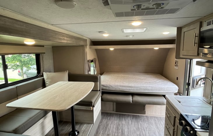 Main area / Comfortable dining area. Murphy bed down.