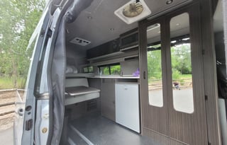 Utah Adventure Van - Yellowstone to Zion!