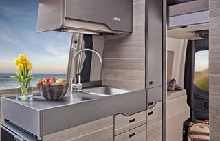 Mercedes Sprinter 4x4 Adventure Mobile 2022