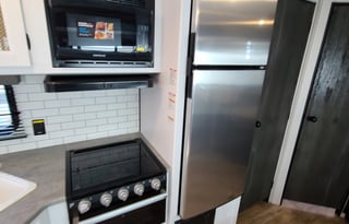 2022 Keystone Hideout 272BH