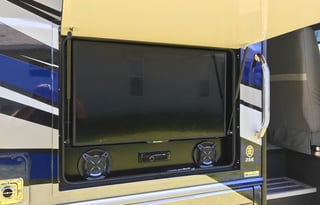 2019 fleetwood southwind 35k sleeps 8