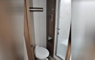 2020 Keystone RV Cougar 368MBI 5th Wheel Sleeps 10