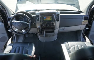 High-end Mercedes-Benz Airstream Interstate 3500 EXT