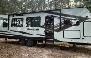 2024 Grand Design Momentum G-Class 28G