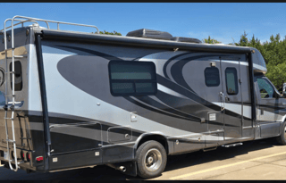 Easygoing 2013 Phoenix Cruiser 2700