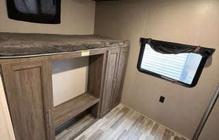 2020 CrossRoads RV Zinger ZR340BH