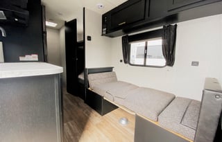 *BEST for KoH + Sleeps 5 + Ultralight + BigFridge*