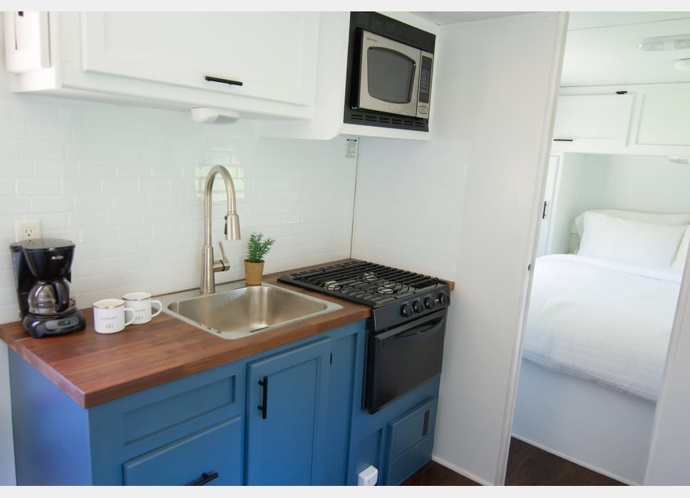 Travel Trailer rentals in Oak Point