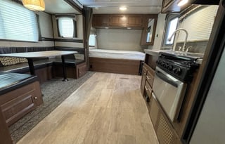 Heartland Trail Runner 28TH Toy Hauler