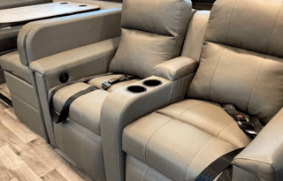 Jayco Precept 34G:  Prestige