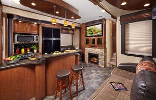 2014 Voltage 3895 Corporate/Hunter Edition