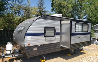 2019 Wolf Pup Light and Easy to Tow-No Burning Man