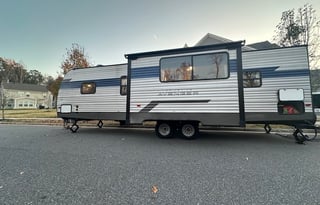 Bunkhouse Bliss-The Ultimate Family Travel Camper