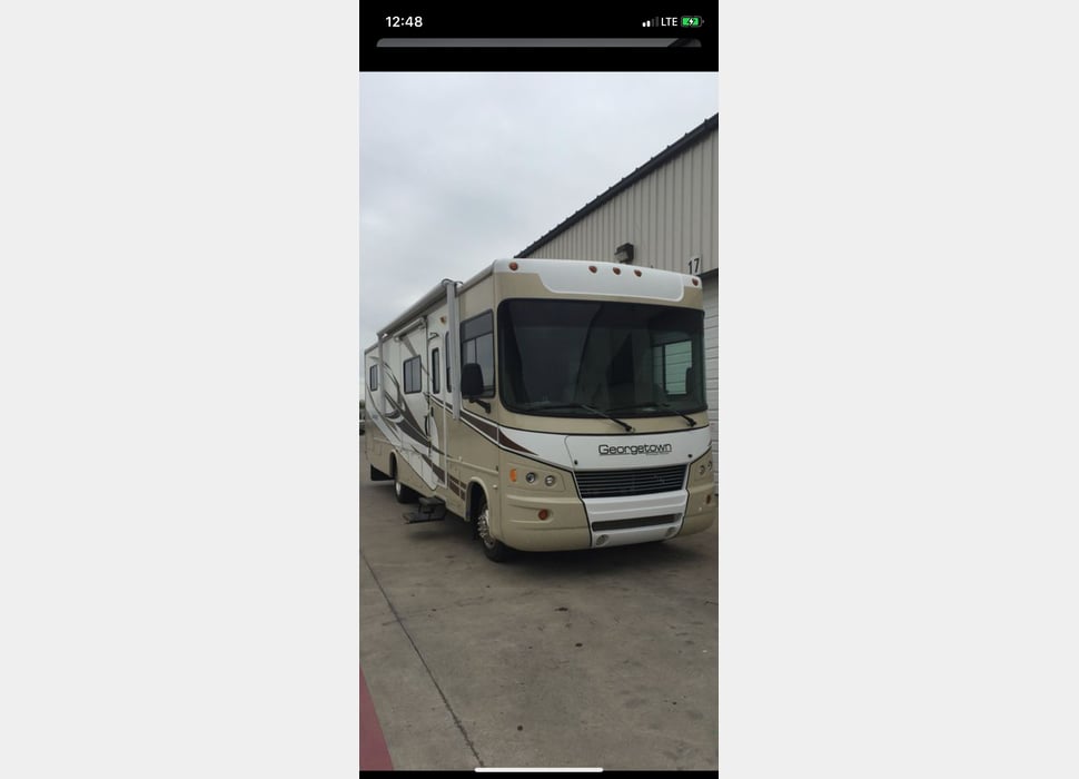 Class A Motor Home rentals in New Braunfels