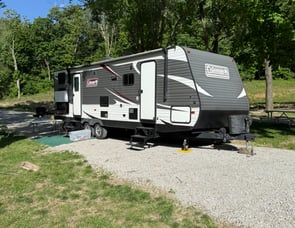 Dutchmen RV Coleman Lantern Series 285BH