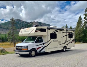 Coachmen RV Freelander 28BH Ford 450