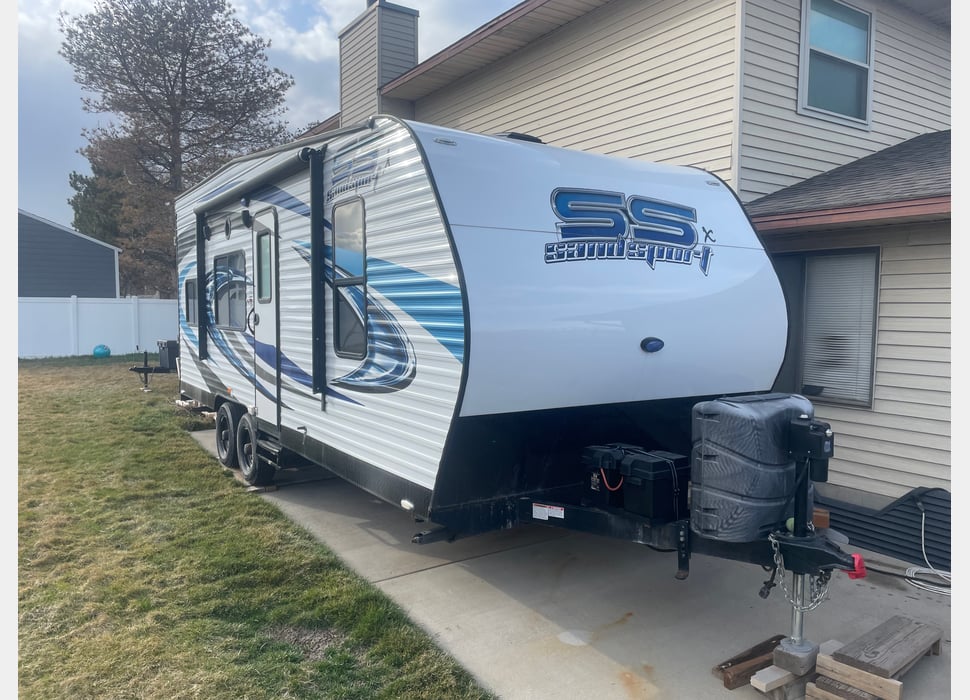 Toy Hauler rentals in West Haven