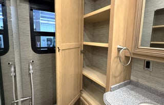 2016 Newmar Canyon Star 3710