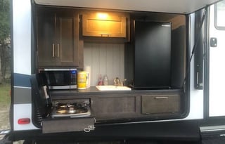 2018 Crossroads RV Sunset Trail Super Lite SS331BH
