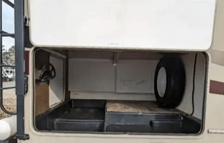 2018 Coachmen RV Leprechaun 220QB Ford 350