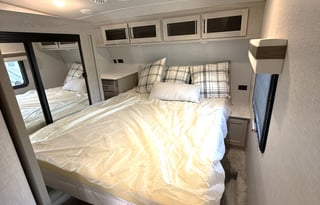 Forest River Rockwood Ultra Lite 2622RK