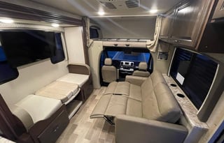 2020 Thor Motor Coach MB Chateau 24DS